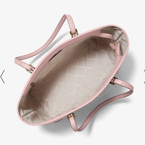 MICHAEL KORS
Jet Set Travel Large Top Zip Shoulder Tote Saffiano Leather

NWT - Picture 4 of 16